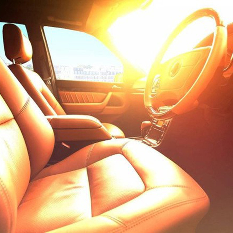 trời nắng nóng không nên để vật gì trong xe