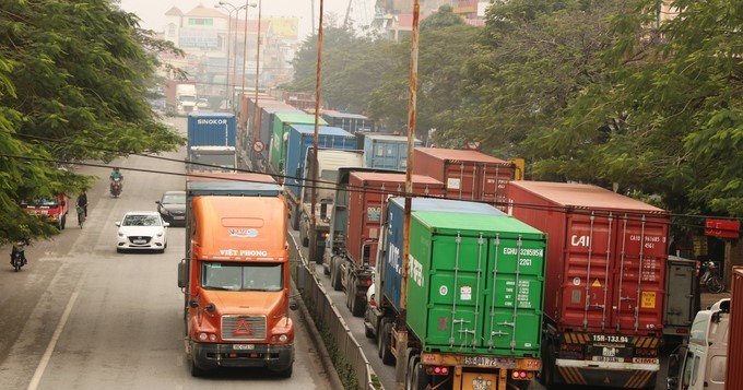 Cách tính tải trọng xe container và những quy định đối với xe container chở quá tải
