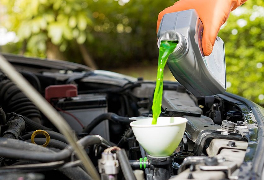 Vai trò và chức năng của bình nước phụ trên xe tải 
