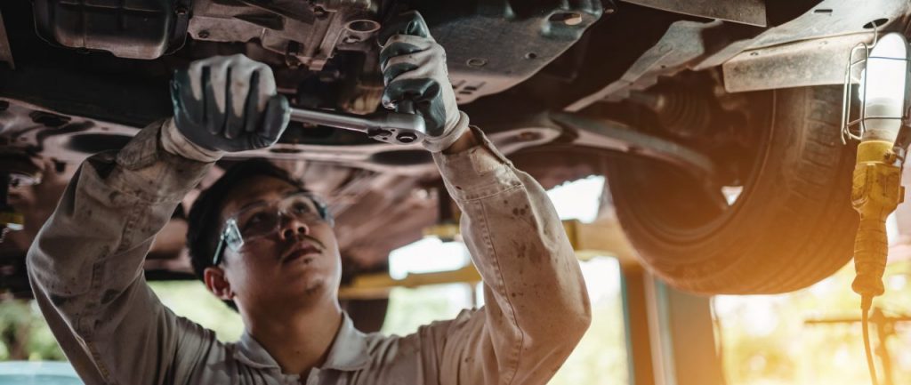 5 Điểm quan trọng chủ xe cần lưu ý khi tự sửa xe tải tại nhà 