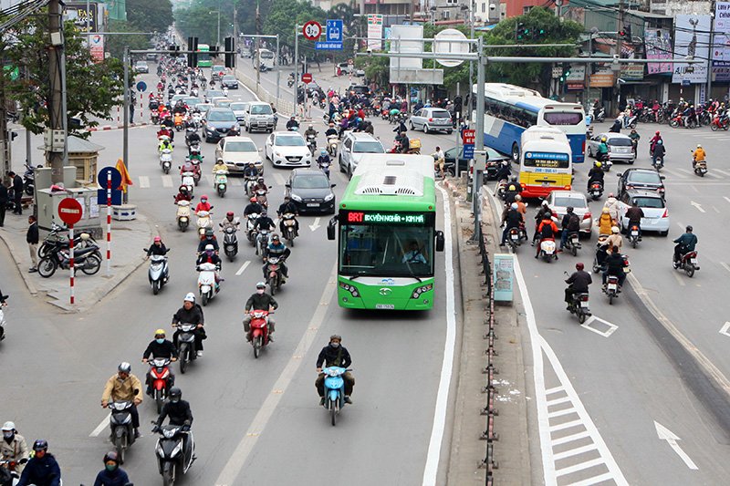 Chi tiết quy định về tốc độ và khoảng cách an toàn giữa các xe khi tham gia giao thông