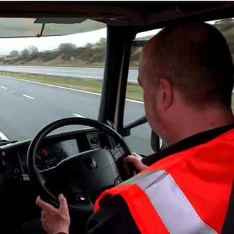 6 tình huống báo hiệu xe tải gặp vấn đề và cách khắc phục