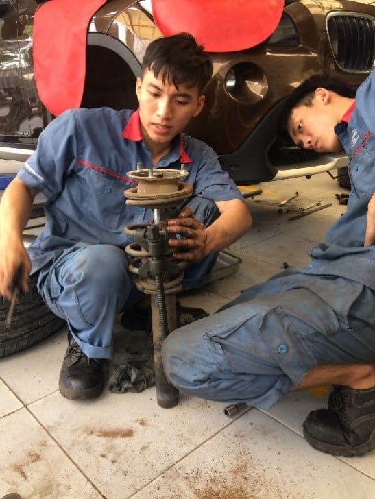 Các vấn đề thường gặp khi sửa chữa hệ thống treo xe tải