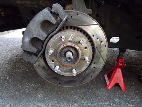 Tổng hợp những cách tăng hiệu suất phanh xe tải