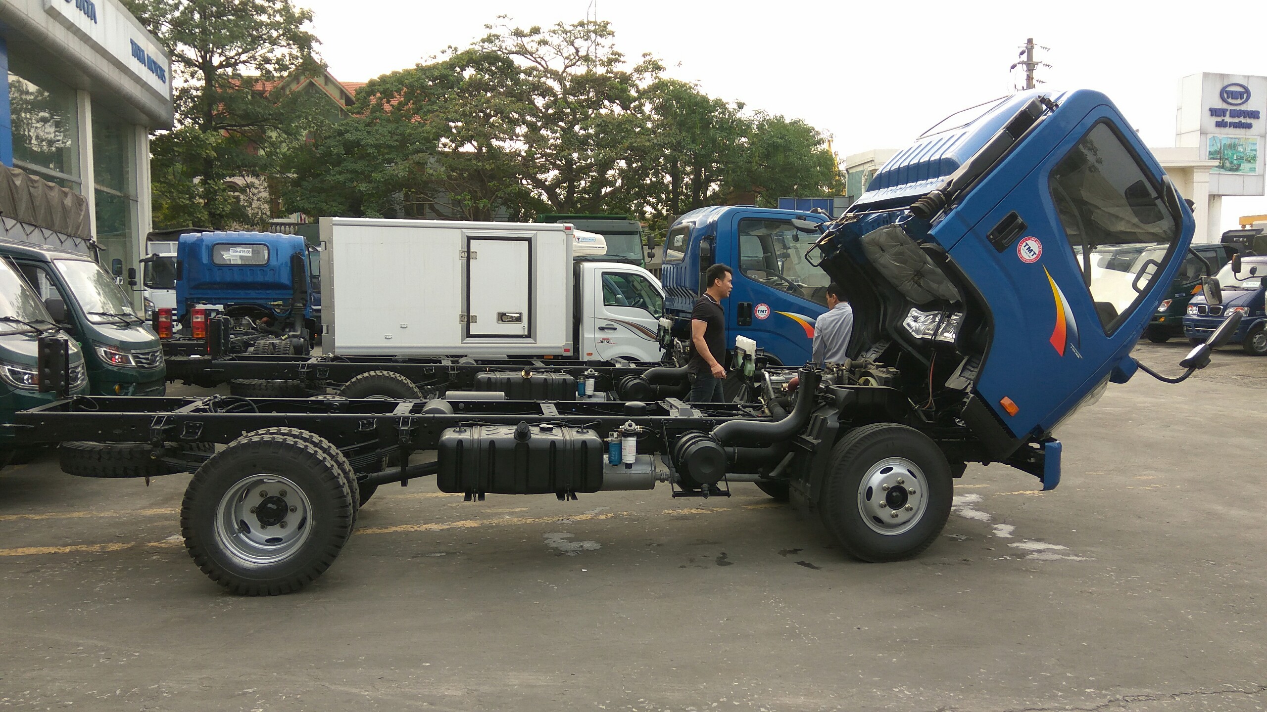 Tiêu chí đánh giá dịch vụ sửa chữa khung xe tải chuyên nghiệp